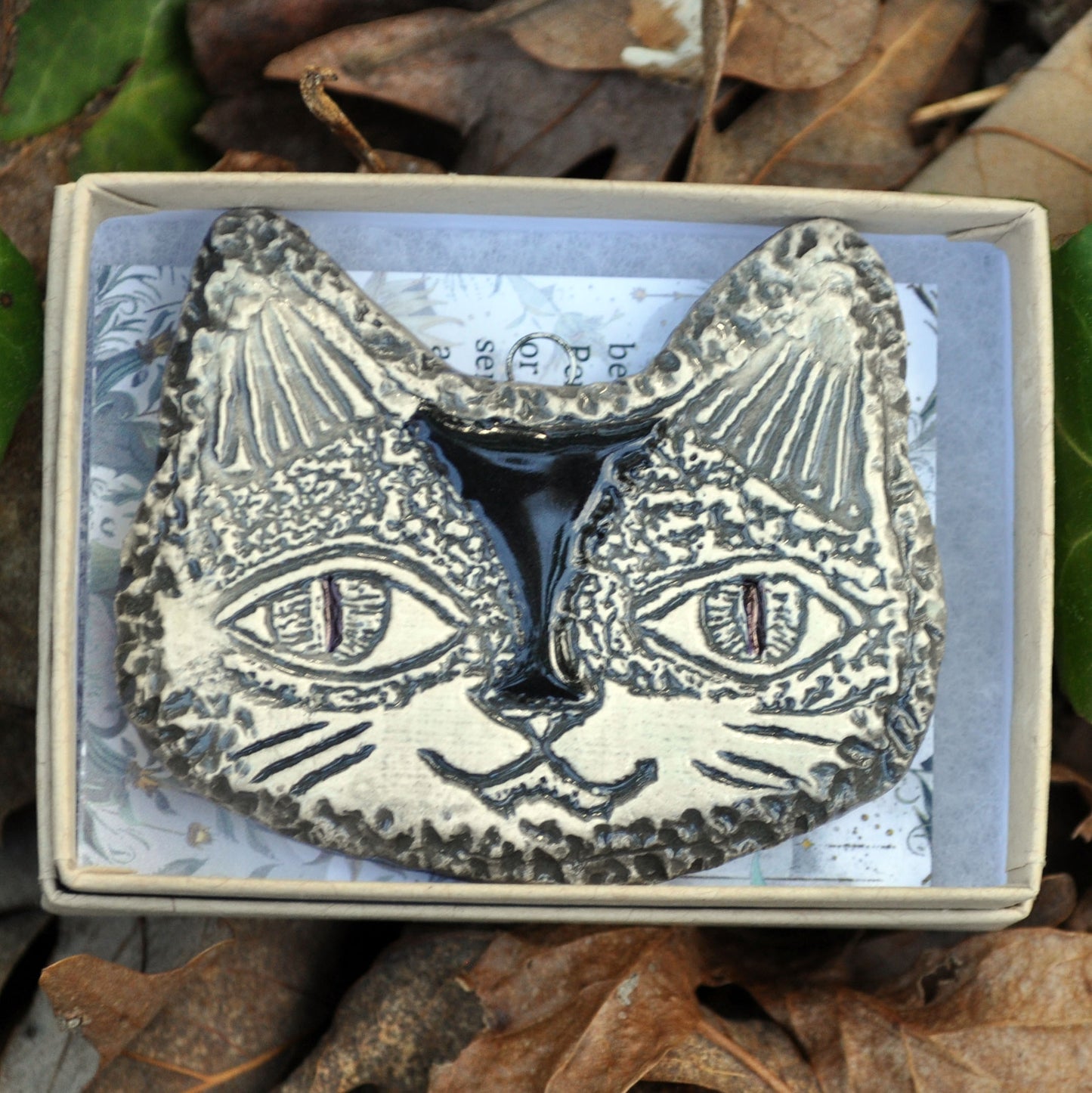 Clay Fossil Ornament, Black and white Cat Face
